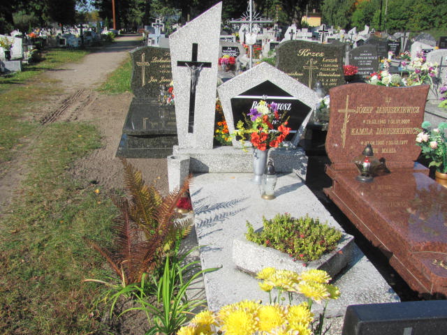 Henryk Gruszka 1949 Czarne - Grobonet - Wyszukiwarka osób pochowanych