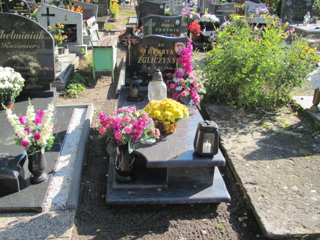 Grób Henryk Zgliczyński