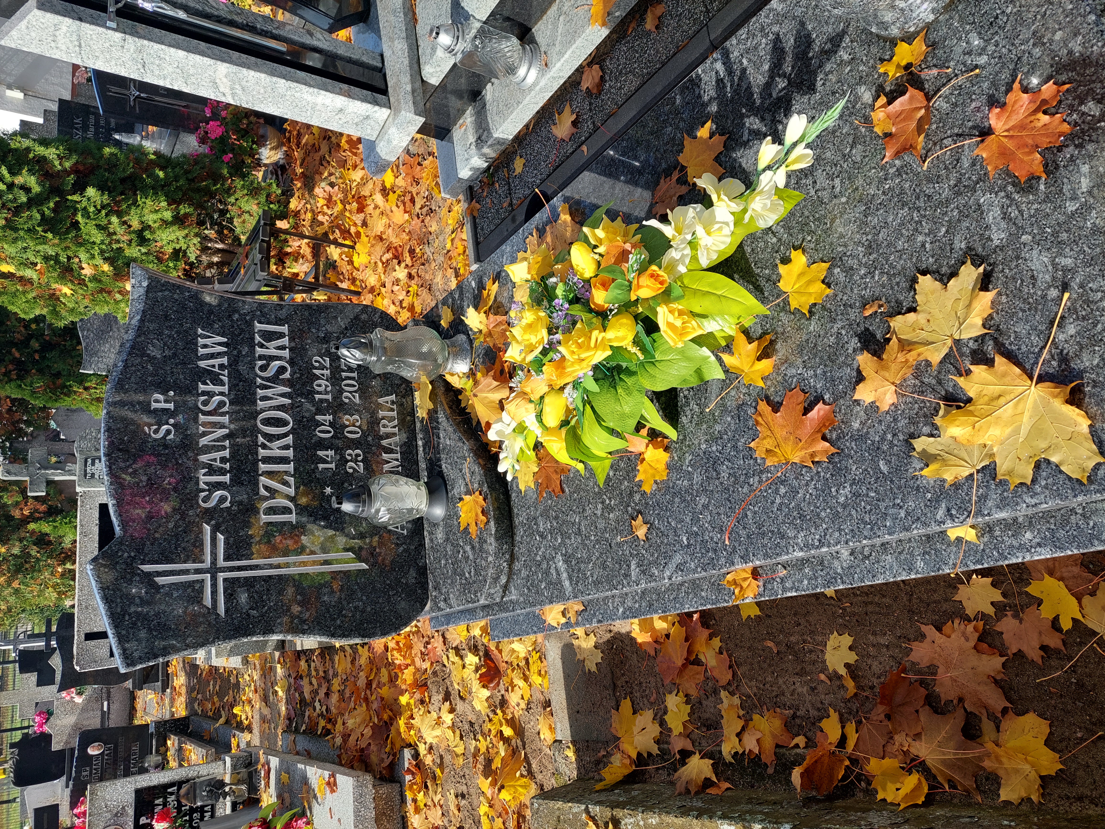 Stanisław Dzikowski 1942 Czarne - Grobonet - Wyszukiwarka osób pochowanych