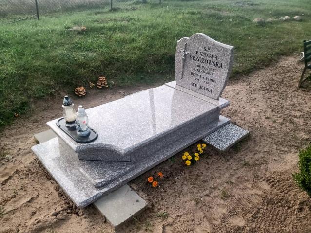 Wiesława Brzozowska 1951 Czarne - Grobonet - Wyszukiwarka osób pochowanych