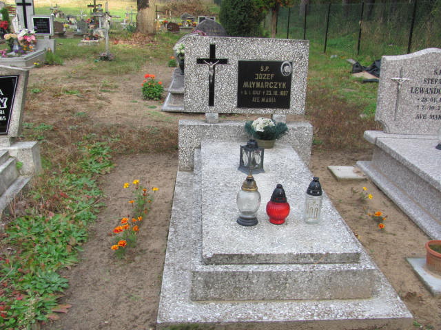 Grób Józef Młynarczyk