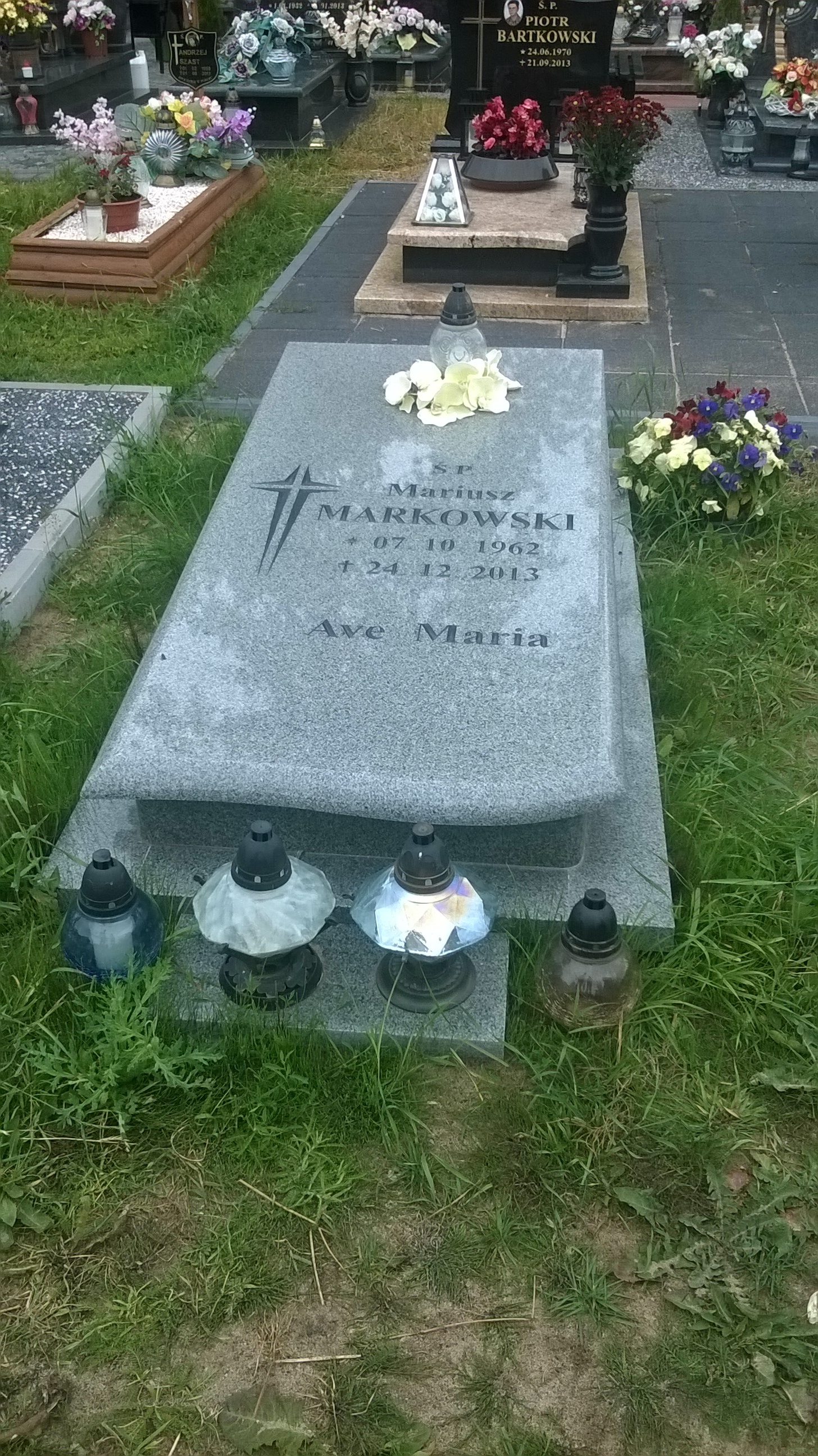 Mariusz Markowski 1962 Czarne - Grobonet - Wyszukiwarka osób pochowanych