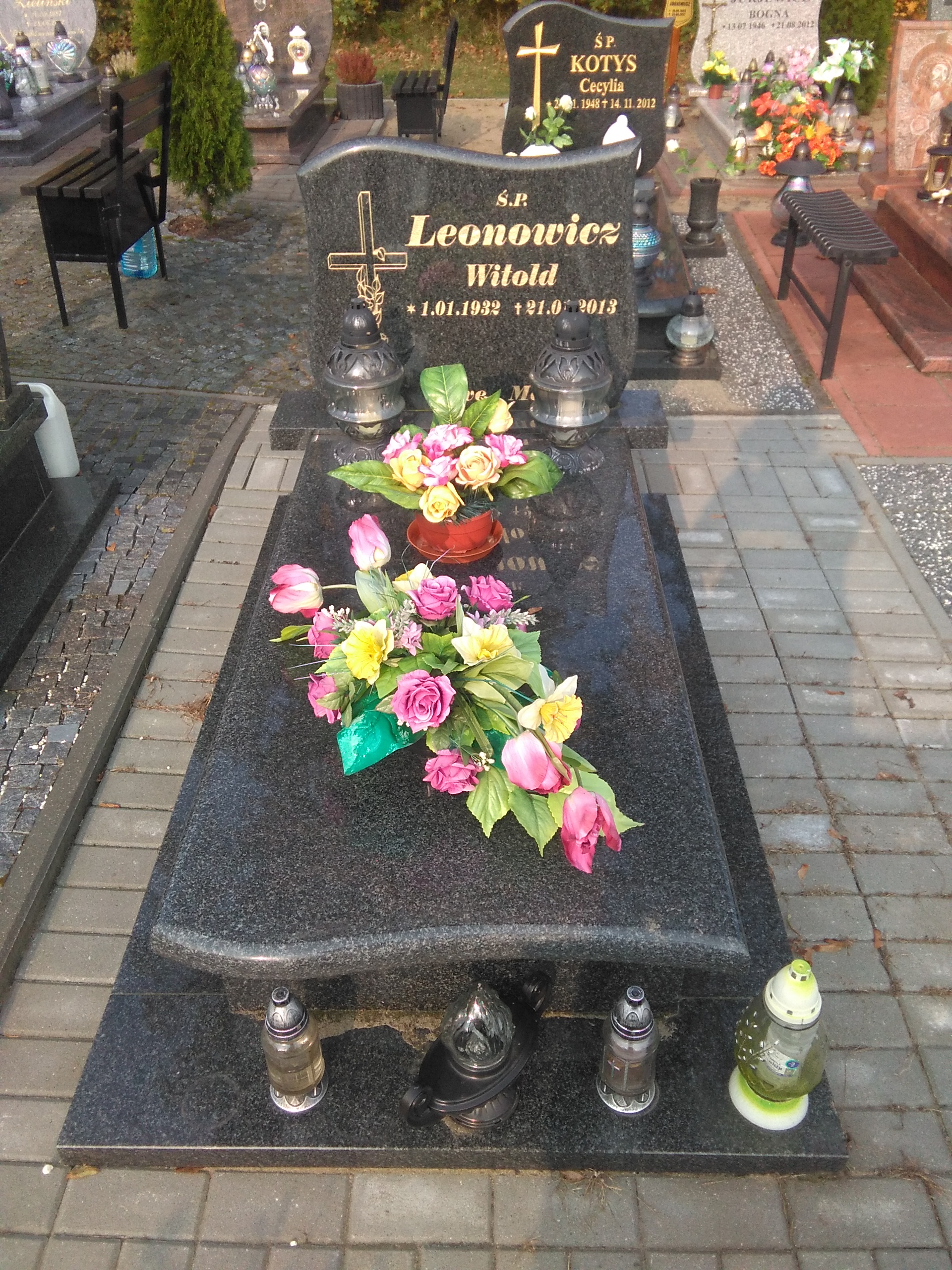 Grób Anna Leonowicz