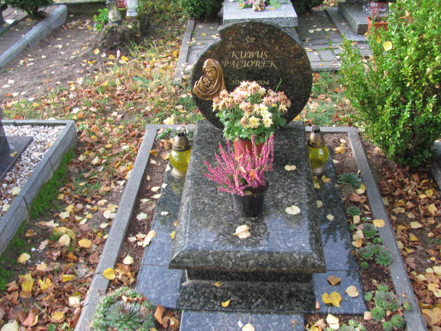 Jakub Paciorek 2003 Czarne - Grobonet - Wyszukiwarka osób pochowanych