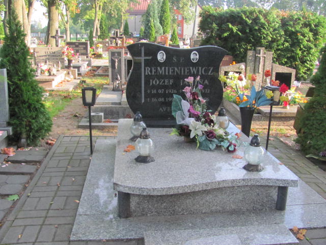 Józef Remieniewicz 1926 Czarne - Grobonet - Wyszukiwarka osób pochowanych