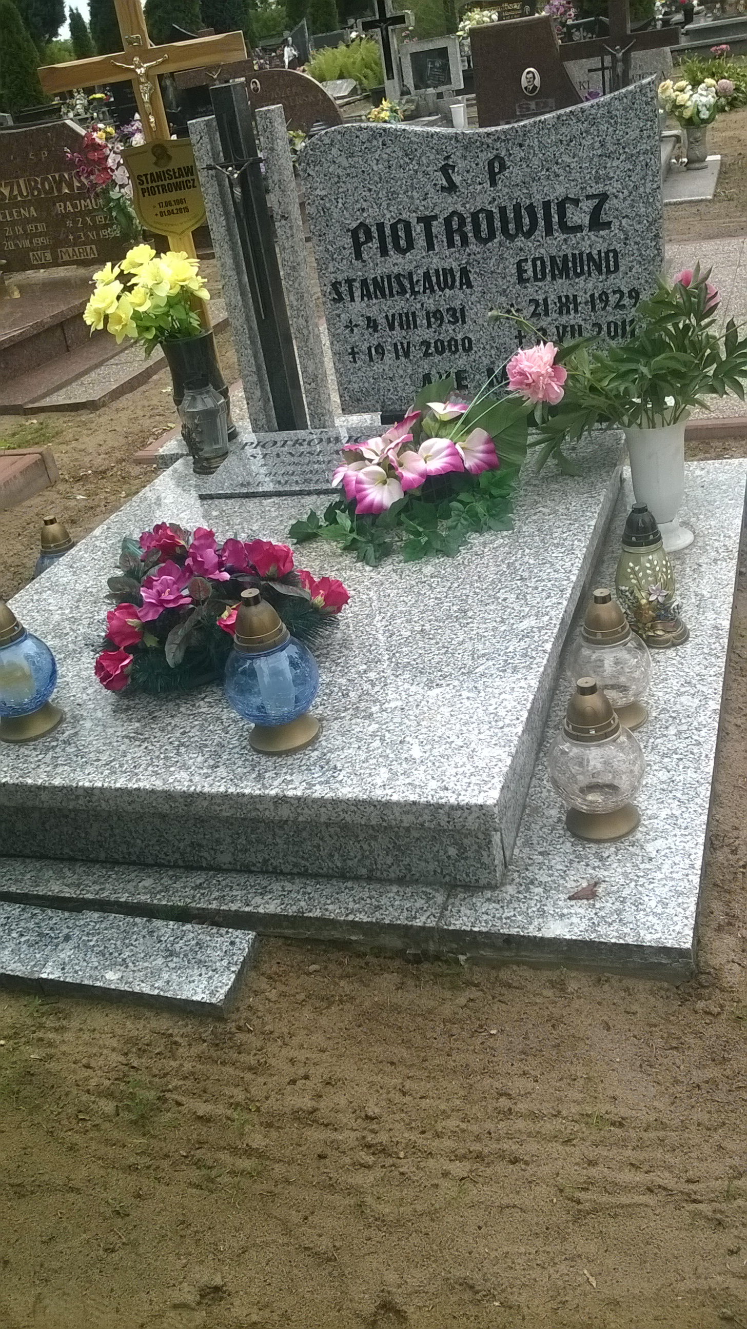 Stanisław Piotrowicz 1961 Czarne - Grobonet - Wyszukiwarka osób pochowanych