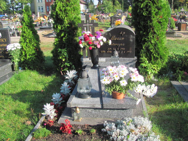 Anna Mazur 1963 Czarne - Grobonet - Wyszukiwarka osób pochowanych