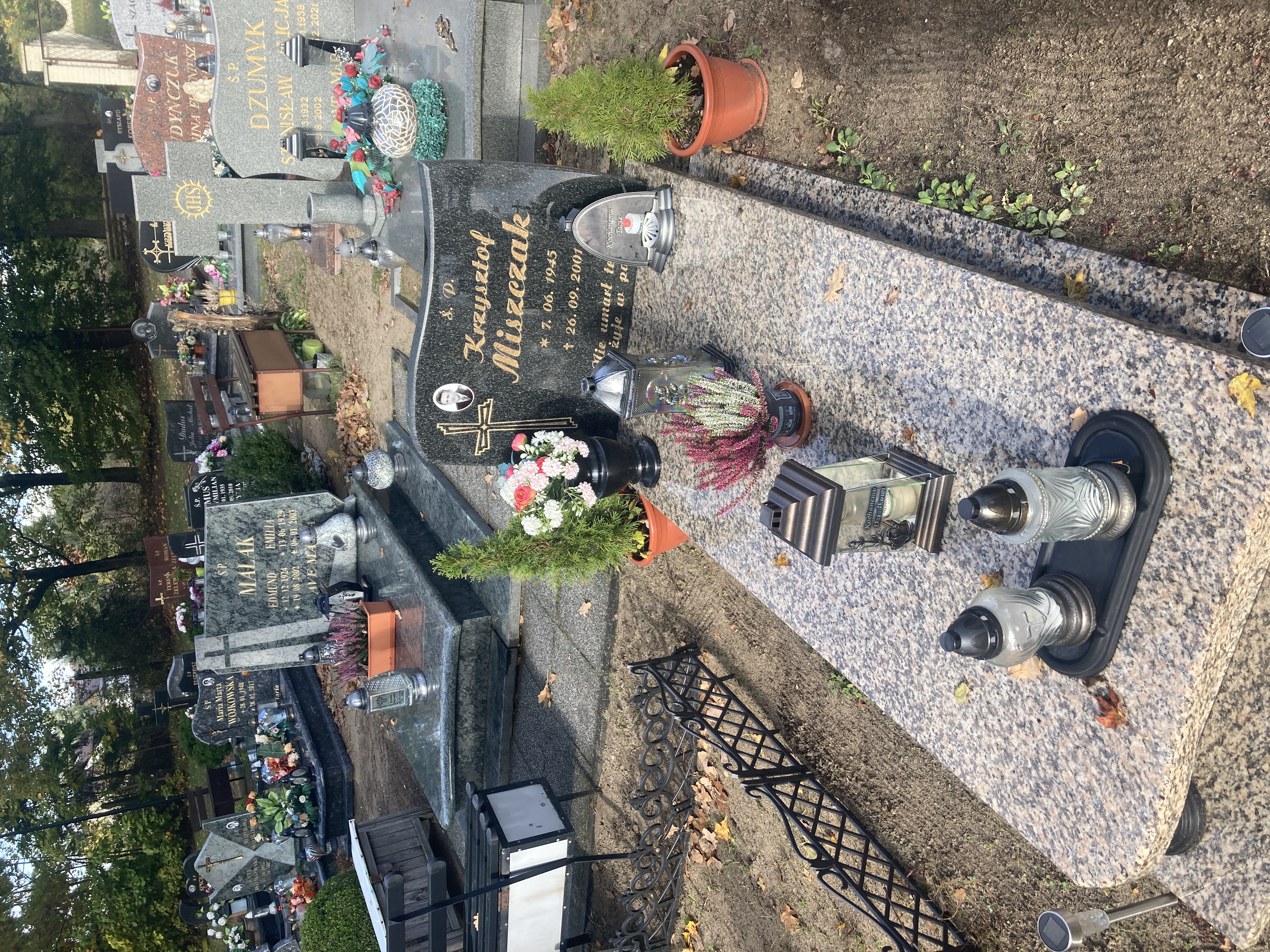 Krzysztof Miszczak 1945 Czarne - Grobonet - Wyszukiwarka osób pochowanych