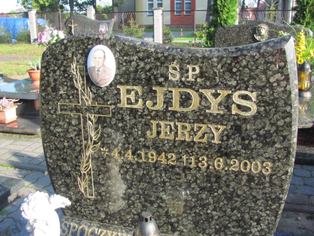 Michalina Ejdys 1944 Czarne - Grobonet - Wyszukiwarka osób pochowanych
